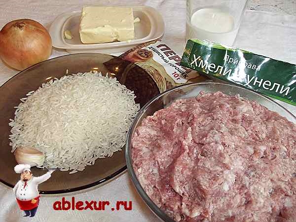 Їжачки з фаршу з рисом на пару в мультиварці