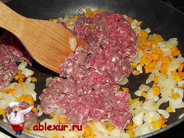 Кабачки в духовці з фаршем: рецепт з покроковими фото