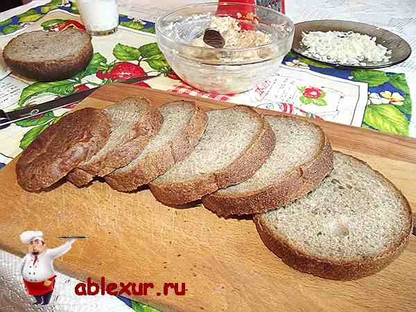 Рибний закусочний торт - рецепт з консерви горбуші